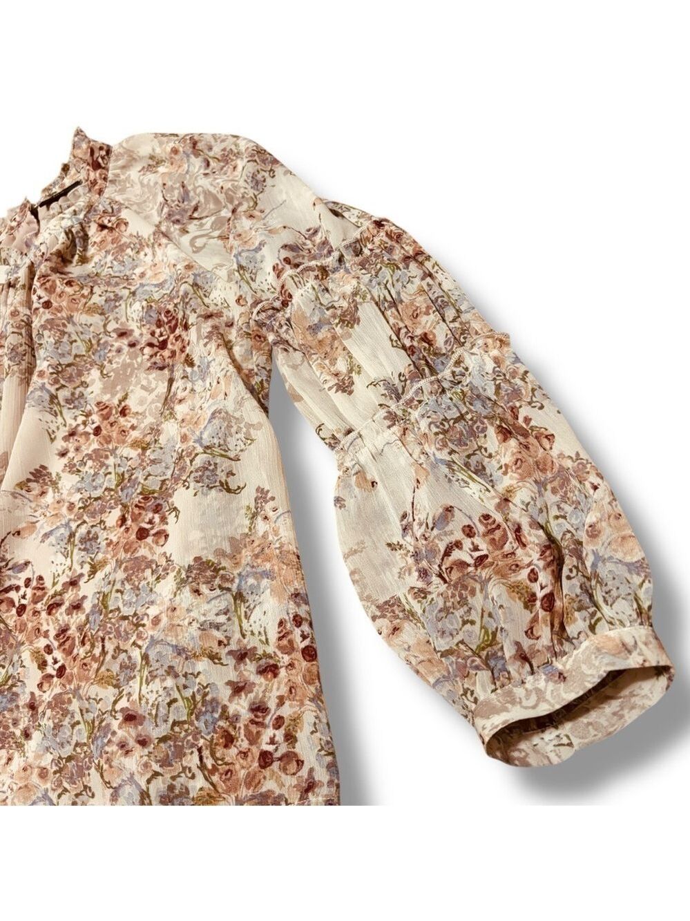 Vici Cream Beige Floral Ruffle Blouse – Size Large - Picture 5 of 11